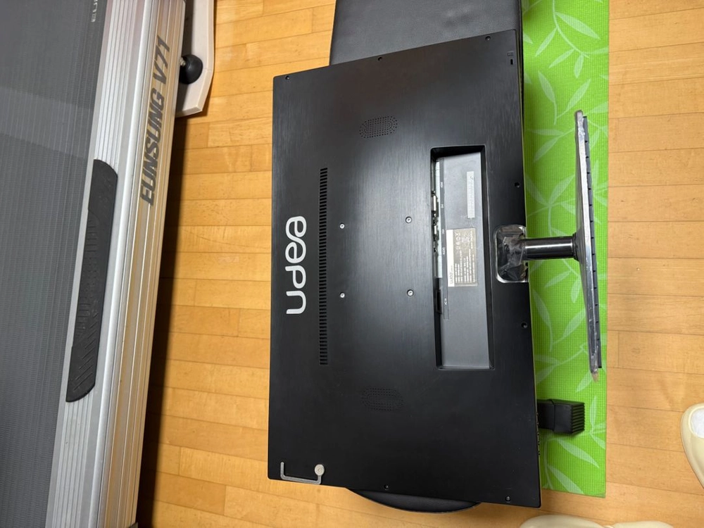 유디아 LOOK 모니터 새상품 이미지