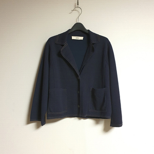 아떼 바네사브루노 스티치 디테일 숏 니트 가디건 자켓 프리사이즈