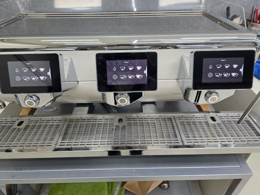 아스토니아 스톰 3그룹 커피머신--0