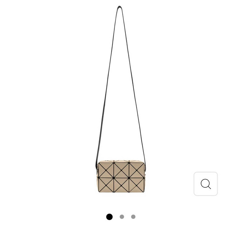 정품 새상품) 바오바오 큐보이드+메종키츠네 미니백 택포--1