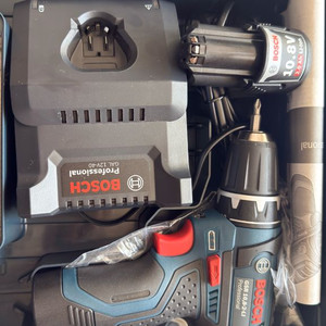 보쉬 GSR 10.8-2-L1 전동드릴 이미지