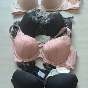 트라이엄프 무빙오일패드 브라 75C 이미지