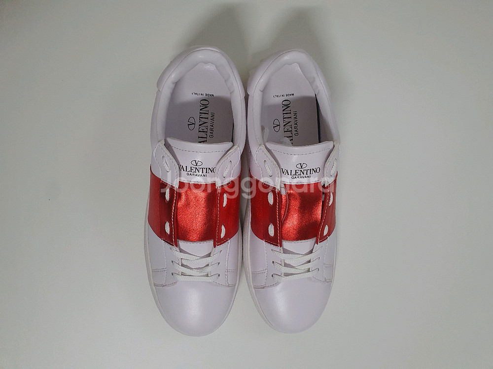 발렌티노 메탈릭 스트라이프 오픈 스니커즈 (화이트 레드)--2