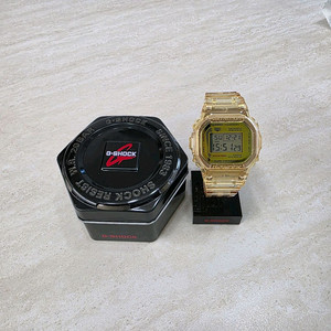 지샥 DW-5035E 35주년 글래시어골드