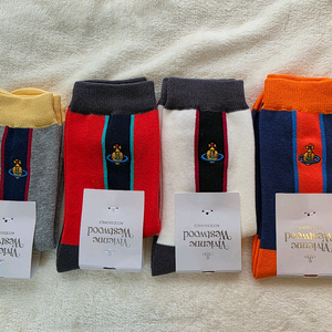 비비안웨스트우드.단가라 양말