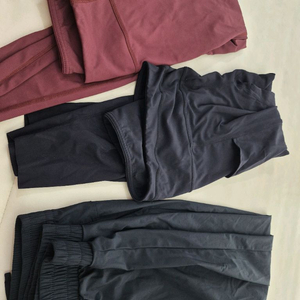 탑텐밸런스 조거팬츠. 뮬라웨어 레깅스. 젝시믹스브라탑등 4종 라지사이즈