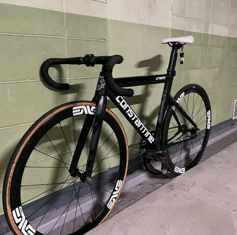 콘스탄틴 어베인 2022 픽시 블랙 로드 판매 대차 이미지