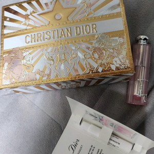 디올 어딕트 립글로우007