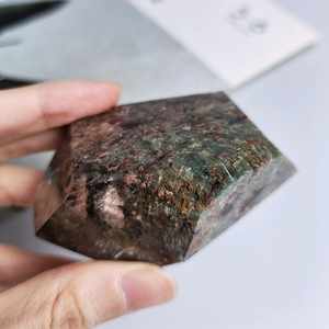 행운의돌 정원 가든쿼츠 핸드스톤120g