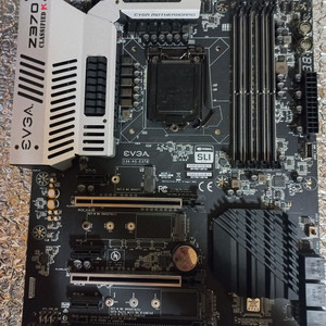 EVGA Z370 CLASSIFIED K