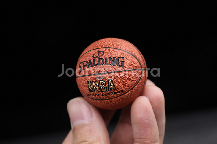 자석내장 고퀄리티 NBA 농구공 미니어처 12인치피규어 이미지