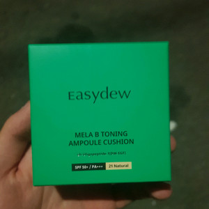 이지듀 멜라비 토닝 앰플쿠션 21호 새상품