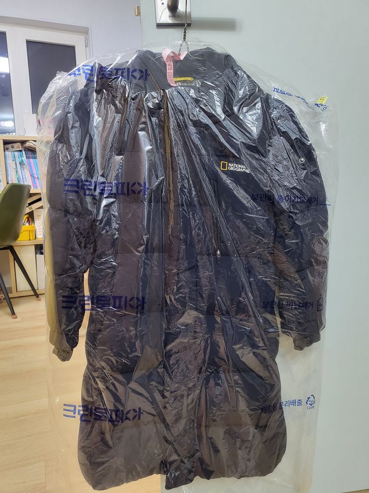 내셔널지오그래픽 롱패딩 120사이즈(드라이클리닝 완료) 이미지