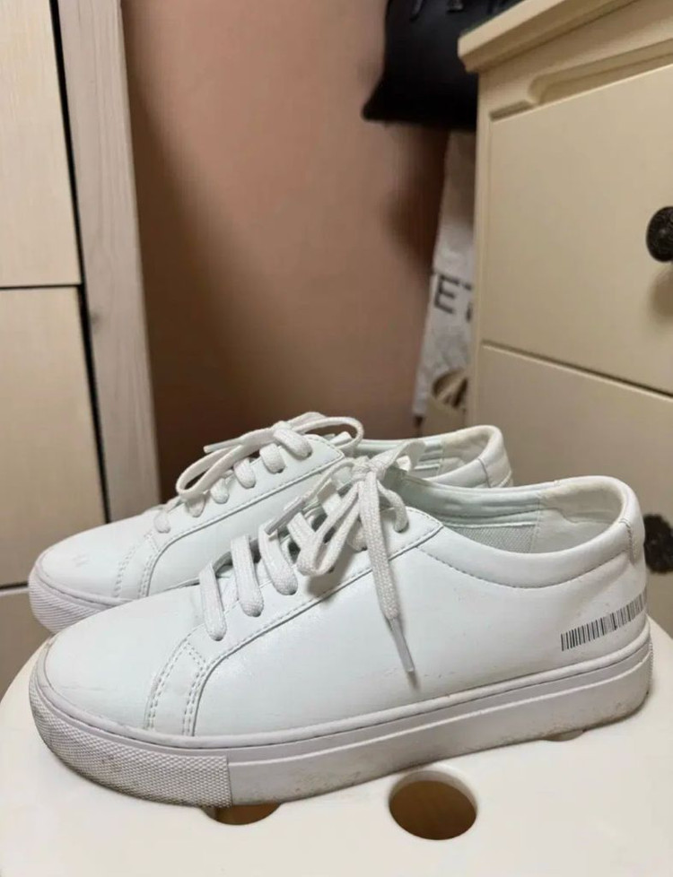 P-31 운동화 235mm--2