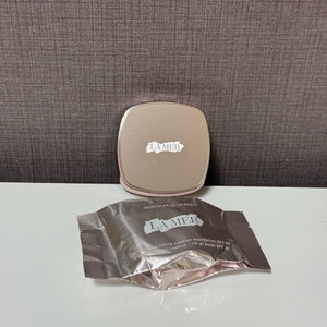 라메르 루미너스 쿠션 핑크 포슬린 01 본품케이스 + 리필새상품