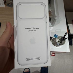 아이폰17프로맥스 정품 클리어 케이스 미개봉 판매합니다