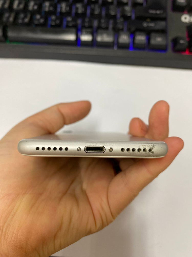 아이폰7 실버 액정SS급 32GB 무잔상 인스타 감성카메라 사진폰 207415--6