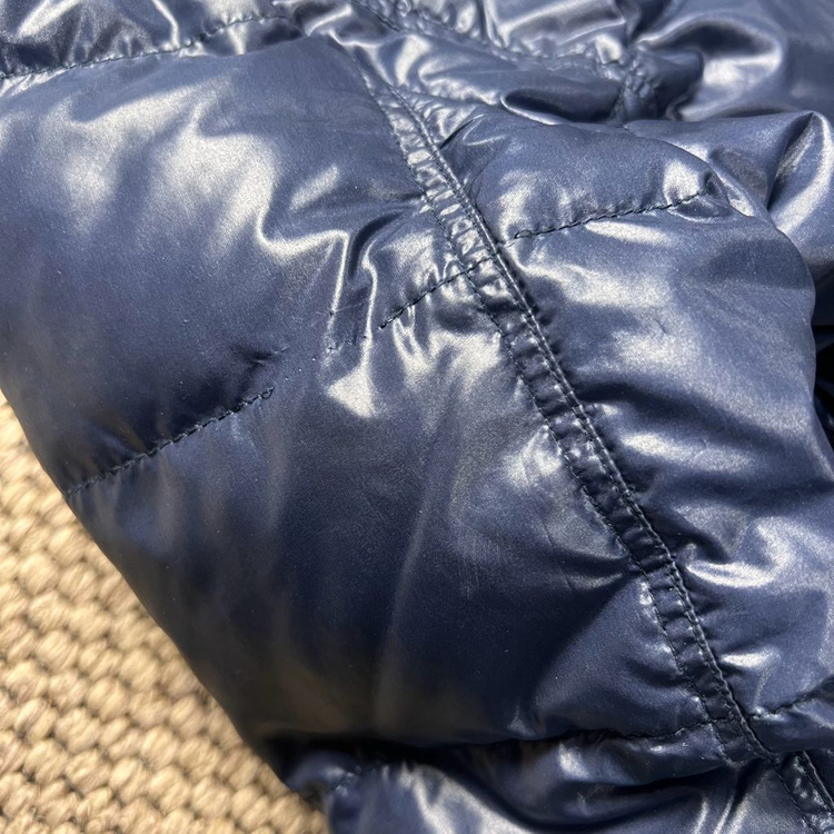 버버리 키즈 패딩 네이비 8Y--8