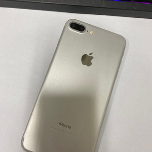 .아이폰 7플러스 실버 액정SS급 128GB 배터리90% 7+ 감성인스타 카메라용 사진폰 080253 이미지