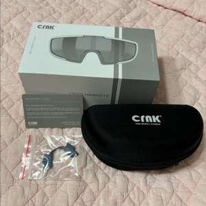 크랭크 호크아이 스포츠 선글라스 크리스탈