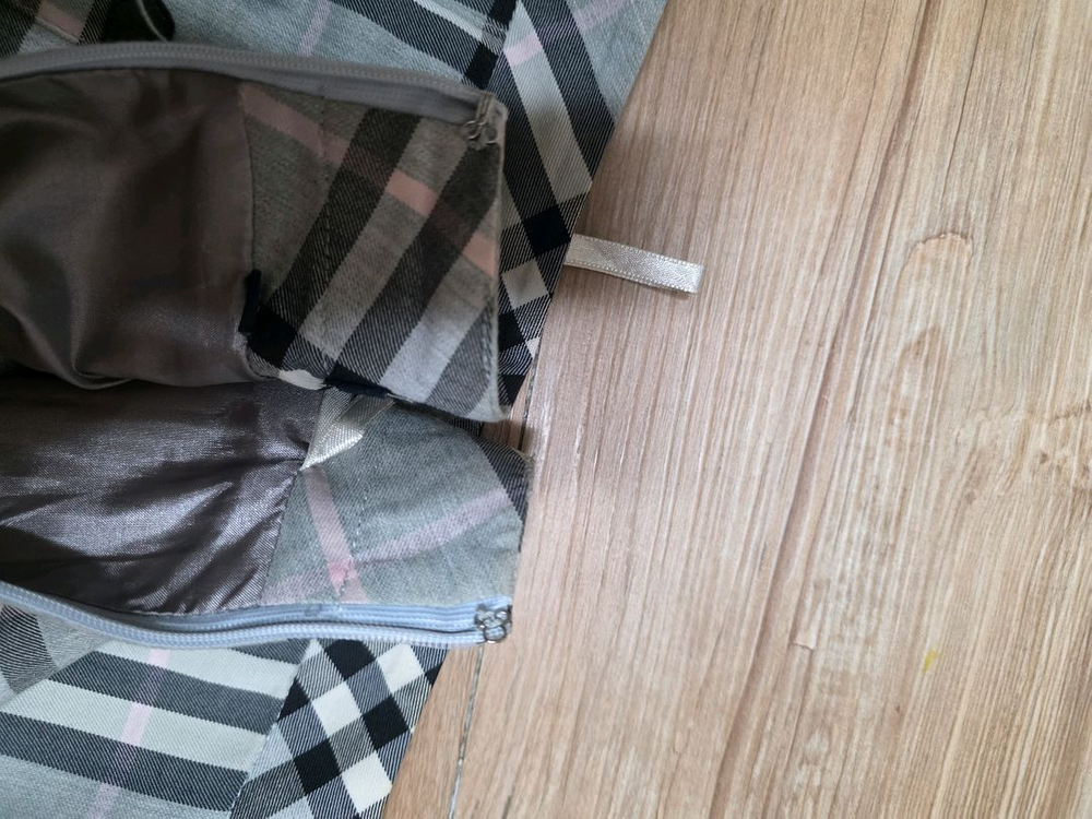 버버리 정품 스커트--6