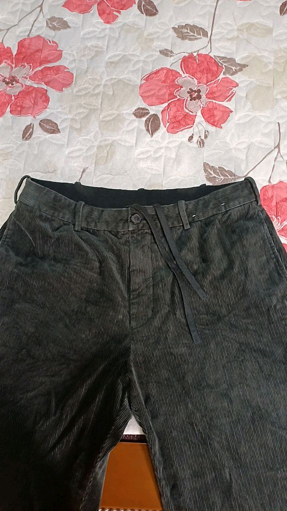 유니클로 코듀로이팬츠 33인치 기장102--1