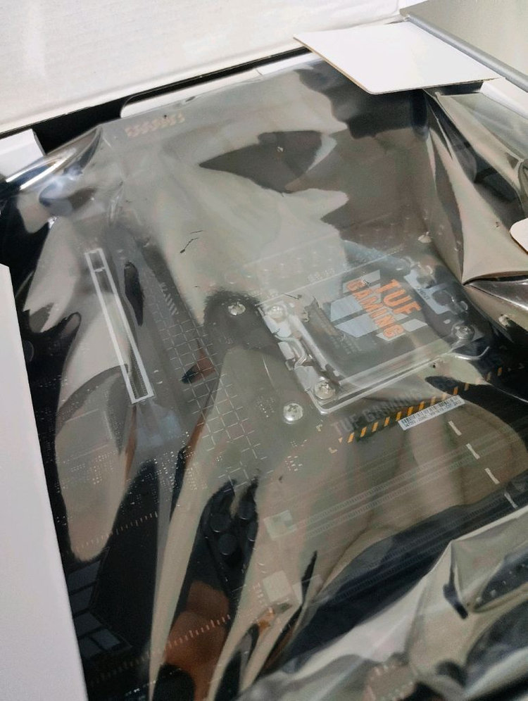 asus tuf b650 plus 메인보드--1