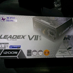 SuperFlower LEADEX VII PRO PLATINUM 1200W POWER 팝니다.