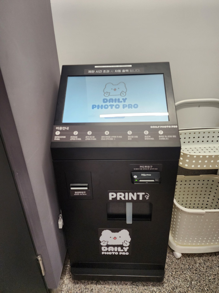 포토기계 인생네컷 네컷사진 포토기계 (네컷사진기계 스탠드형 2대, 하이앵글 1대)--4