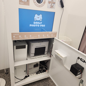 포토기계 인생네컷 네컷사진 포토기계 (네컷사진기계 스탠드형 2대, 하이앵글 1대)