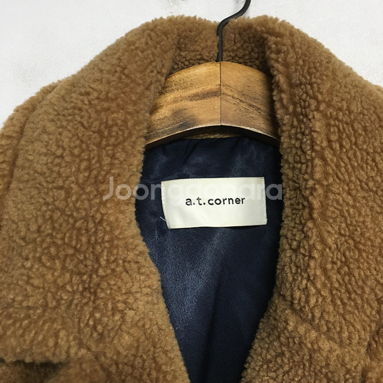 앳코너 뽀글이 테디 롱 코트 66--1