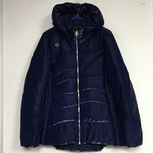 데상트 골프 여성 구스 패딩 90