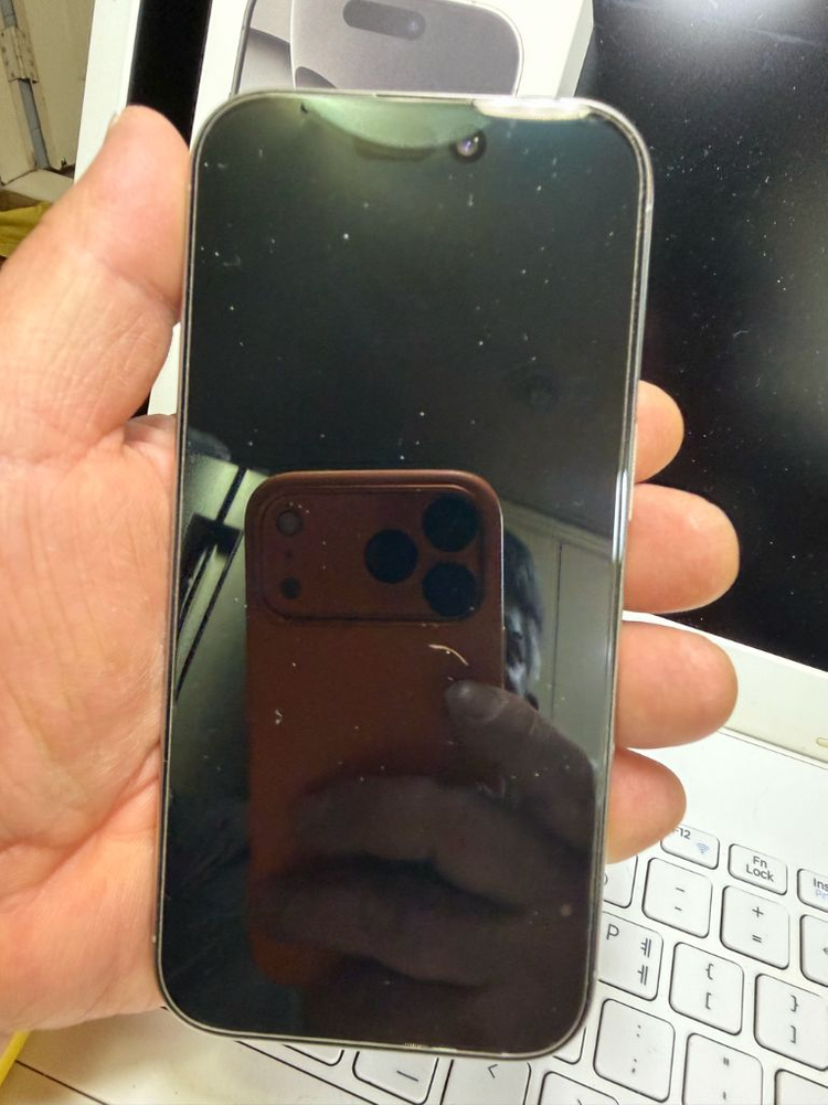 아이폰16프로,512기가,93%,상태최상,내추럴티타늄,케이스,강화유리새것--3