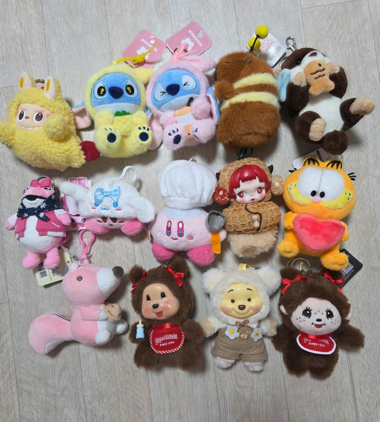 새상품, 택o) 새우라부부 스티치 카피바라 랏코상 스컬판다 몬치치 등 캐릭터 키링 인형 이미지