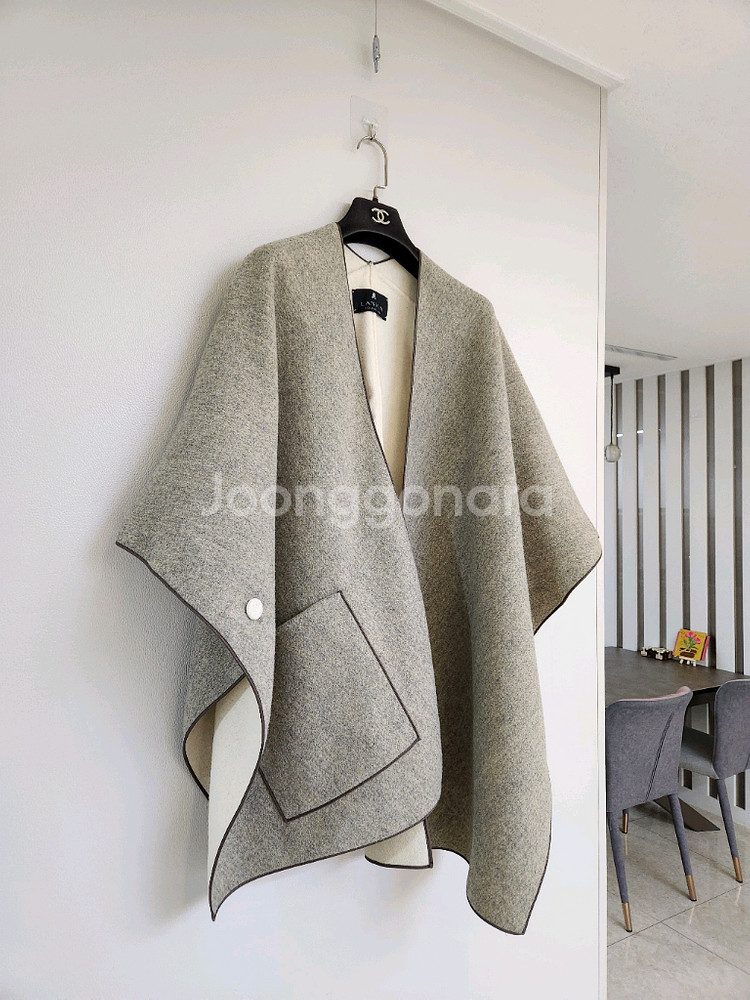 랑방컬렉션 캐시미어울 케이프 프리사이즈--2