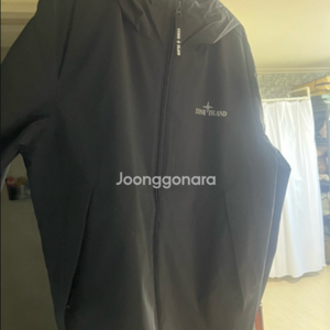 스톤아일랜드 바람막이