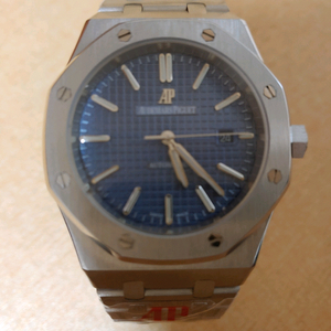 로얄오크 블루 오토매틱 메탈시계 (미사용)
