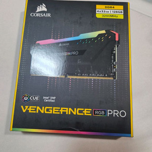 커세어 VENGEANCE RGB PRO DDR4 32GB 램 미사용