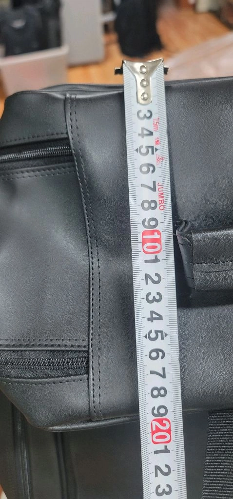 (새상품) 헬린(HELIN) 대형 보스턴 백팩 / 여행용·가방 또는 골프용 가방 판매합니다[가격]40000[내용]헬 이미지