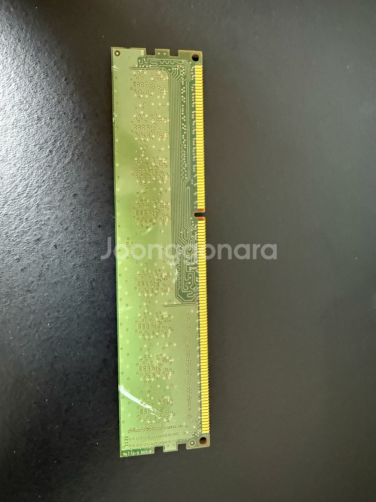 삼성 메모리 컴퓨터 RAM 컴퓨터메모리테스트완료개인입니다착불 +5천원고화질 디테일한 사진 확인부탁드립니다최우선 직거--1
