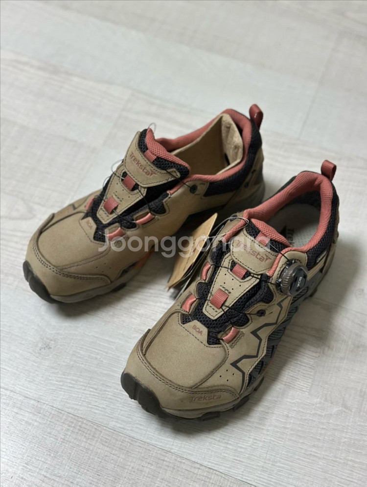 트렉스타 코브라 고어텍스 등산화 235mm (새상품)--1