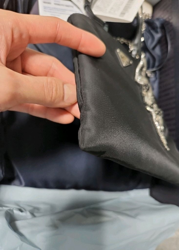 프라다 테수토 호보 크리스탈 토트백 판매해요--2