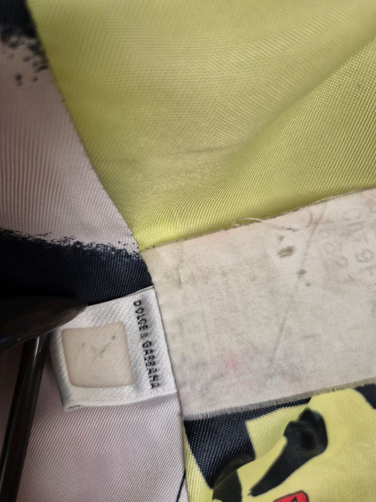 돌체앤가바나 금장버튼 트렌치 코트--8