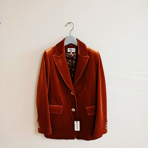 폴앤조 벨벳쟈켓 44사이즈 5만원에 판매합니다