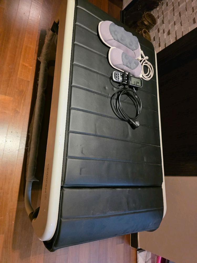 세ㄹㅏ젬 V3 온열 마사지 침대--1