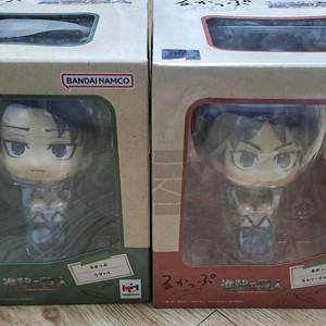 미개봉 진격의 거인 메가하우스 룩업 리바이 에렌 2종 일괄만 팝니다.