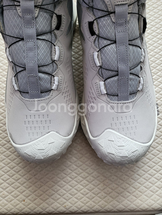 K2 보아 고어텍스 미들컷 등산화 250 (미사용)--1