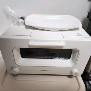 발뮤다 더 토스터 화이트 (미사용)