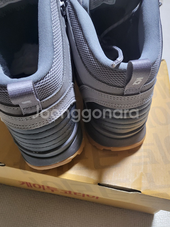 K2 고어텍스 방한화/등산화 260 & 270 (미사용)--2