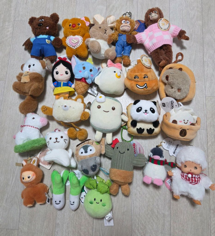 새상품, 택o) 오랑이 굴인형 디즈니 백설공주 덤보 라부부 몬치치 등 캐릭터 인형 키링 이미지